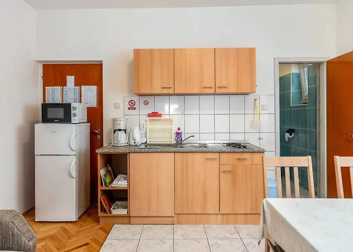 Vinko Daire Starigrad Paklenica