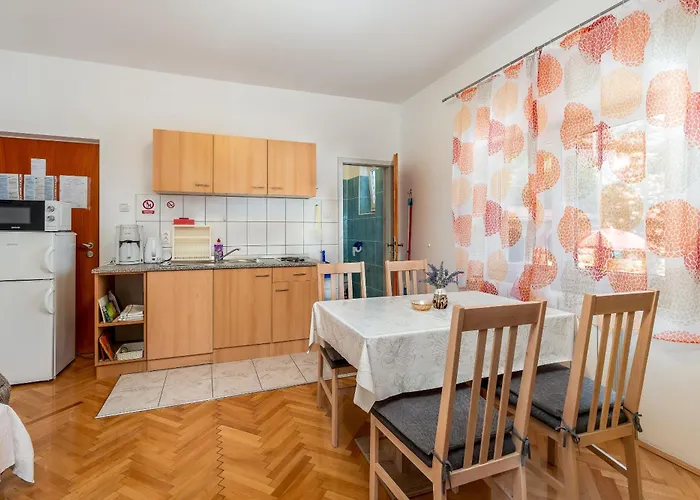 Vinko Lejlighed Starigrad Paklenica